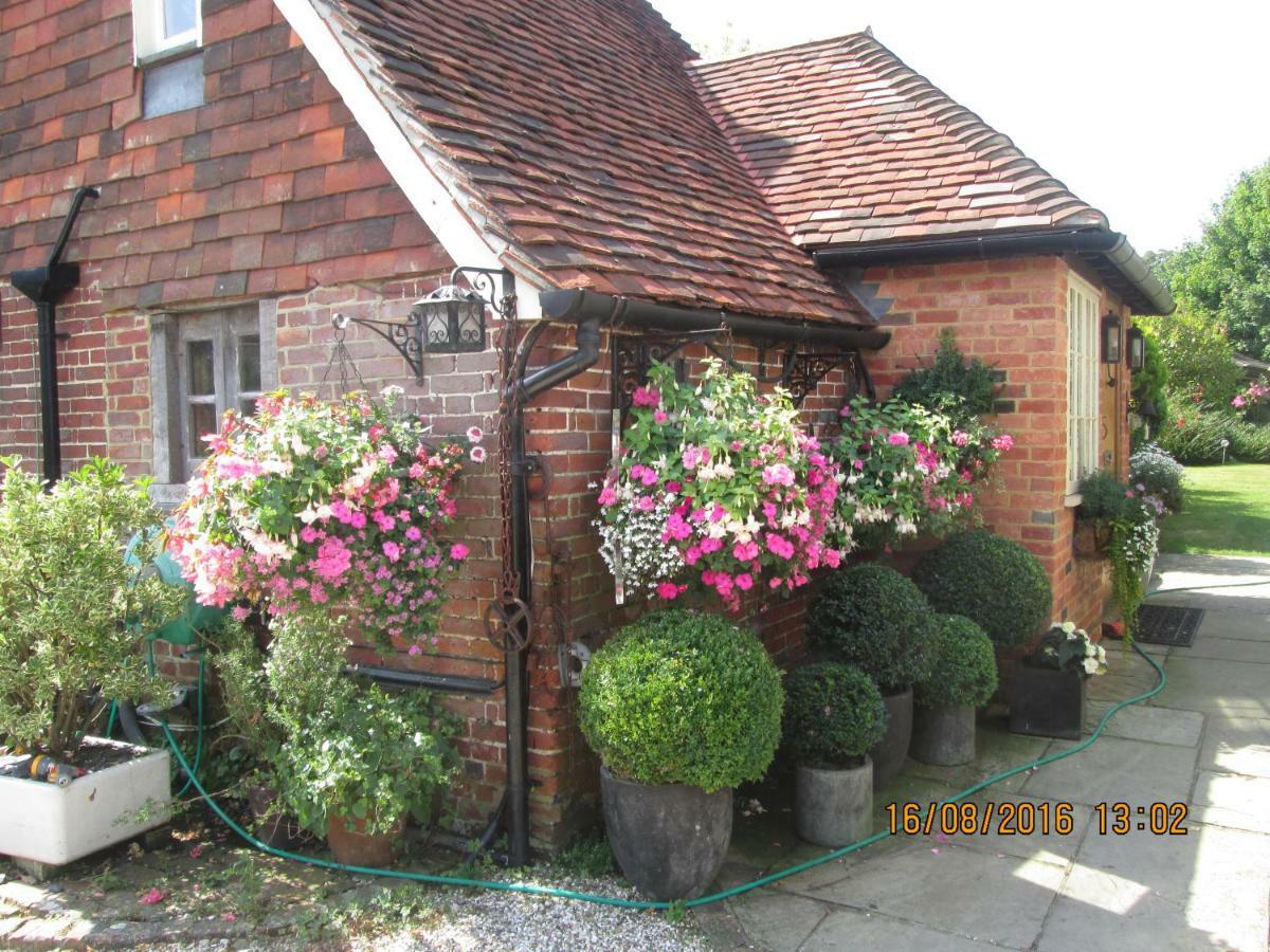 Clayton Wickham Farmhouse Hurstpierpoint Exteriör bild