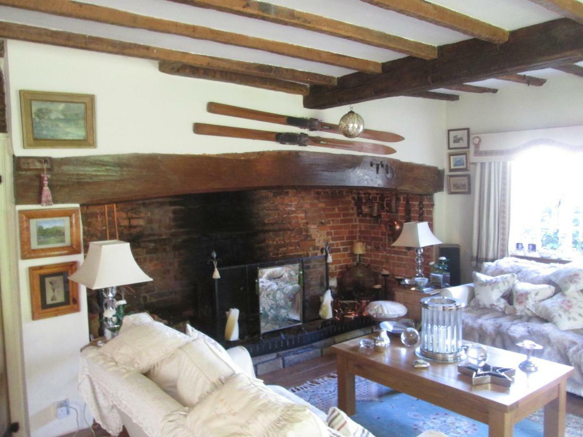 Clayton Wickham Farmhouse Hurstpierpoint Exteriör bild